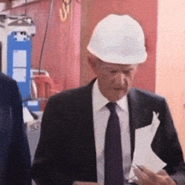 💸 Fed Finally Cracks: Rate Cut Talk Heats Up